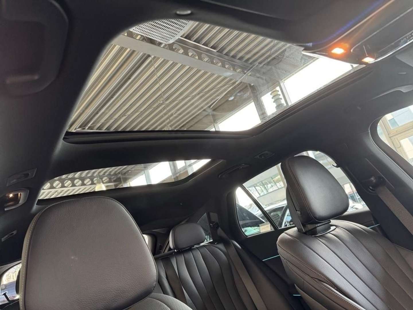 Mercedes Classe E Break 300 AMG Line - 2026 - Joinsteer - #14