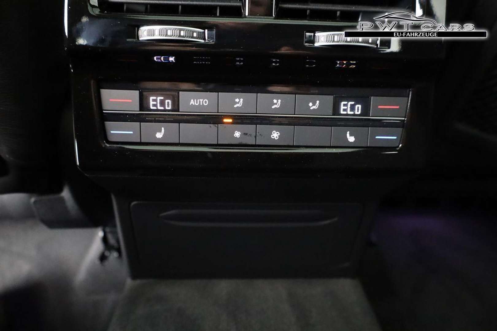 Volkswagen Touareg TDI 4Motion R-Line - 2025 - Joinsteer - #5