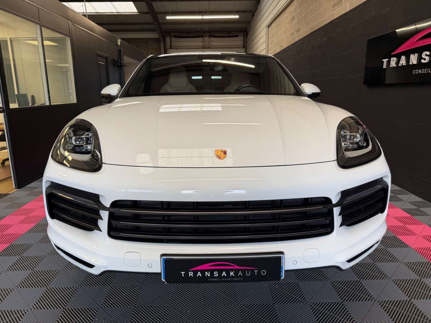 Porsche Cayenne Coupé Platinum Edition E-hybrid - 2022 - Joinsteer - #6