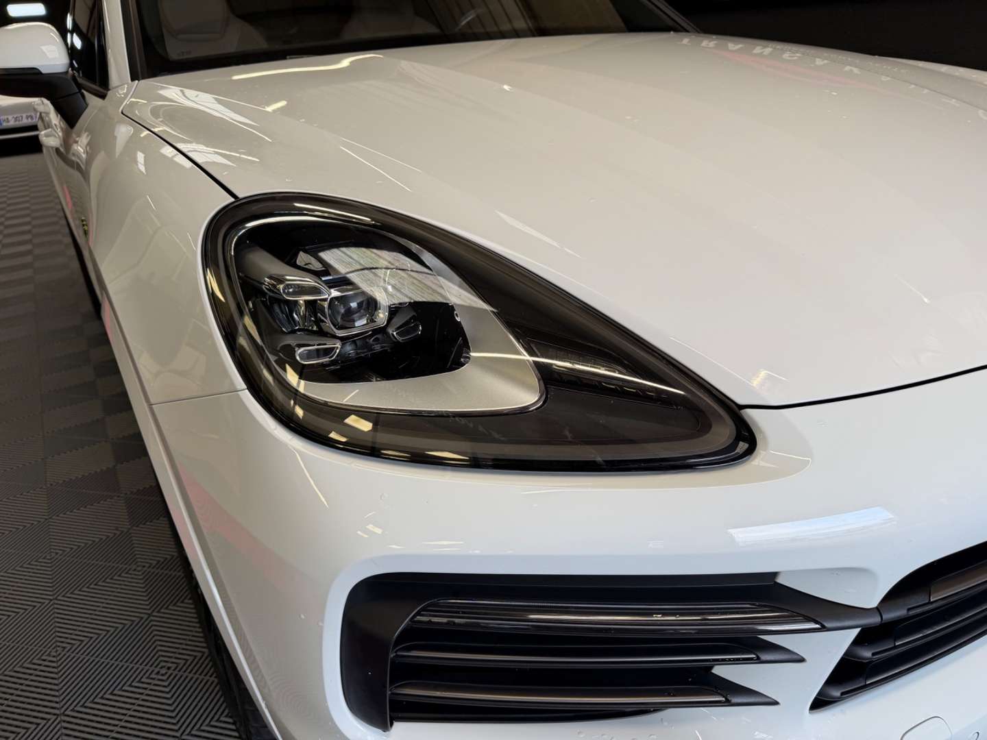 Porsche Cayenne Coupé Platinum Edition E-hybrid - 2022 - Joinsteer - #7