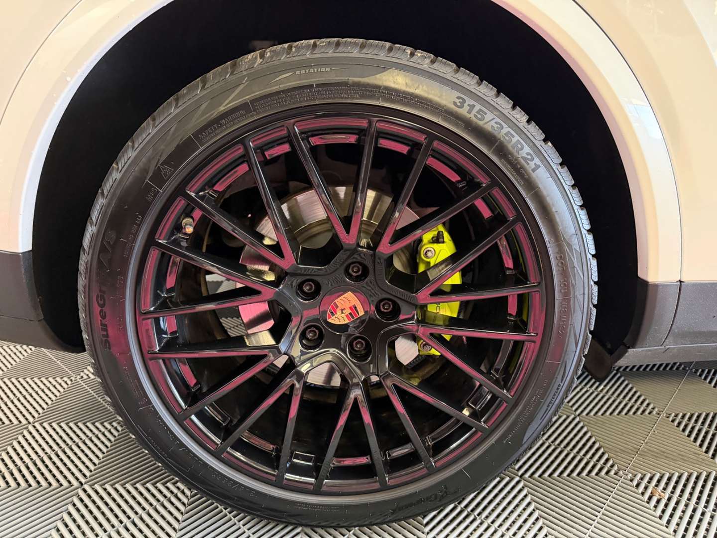 Porsche Cayenne Coupé Platinum Edition E-hybrid - 2022 - Joinsteer - #11