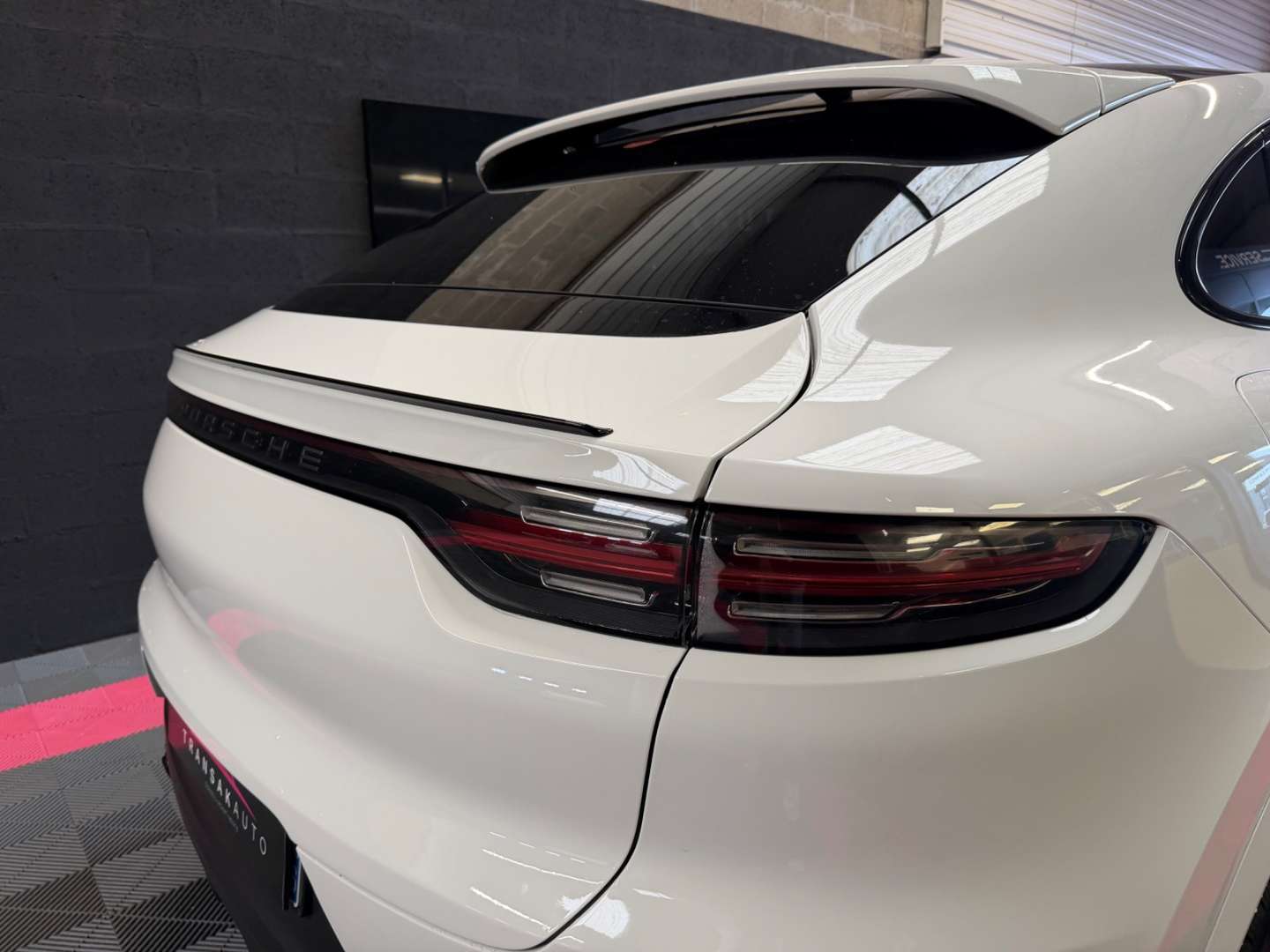 Porsche Cayenne Coupé Platinum Edition E-hybrid - 2022 - Joinsteer - #13