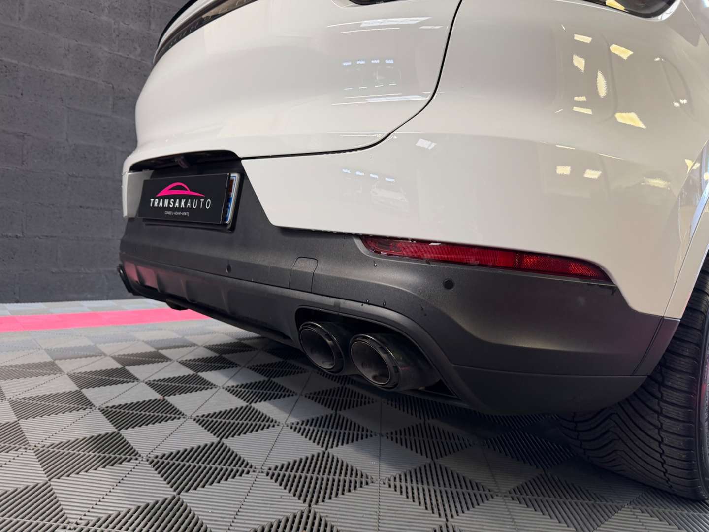 Porsche Cayenne Coupé Platinum Edition E-hybrid - 2022 - Joinsteer - #14