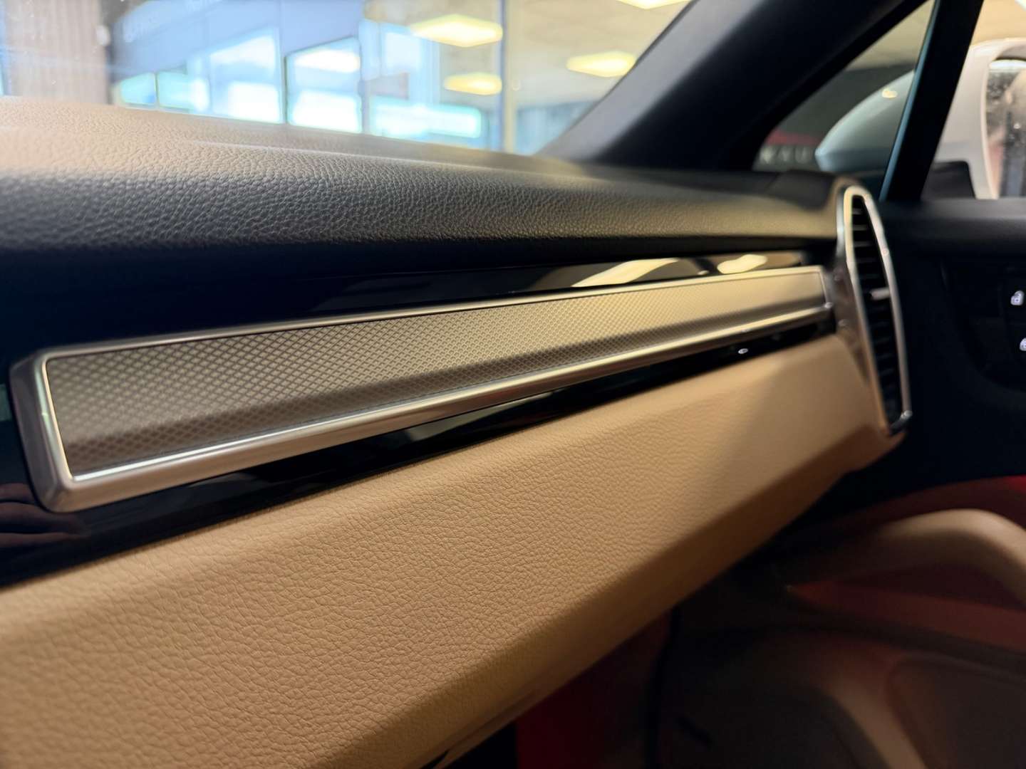 Porsche Cayenne Coupé Platinum Edition E-hybrid - 2022 - Joinsteer - #40