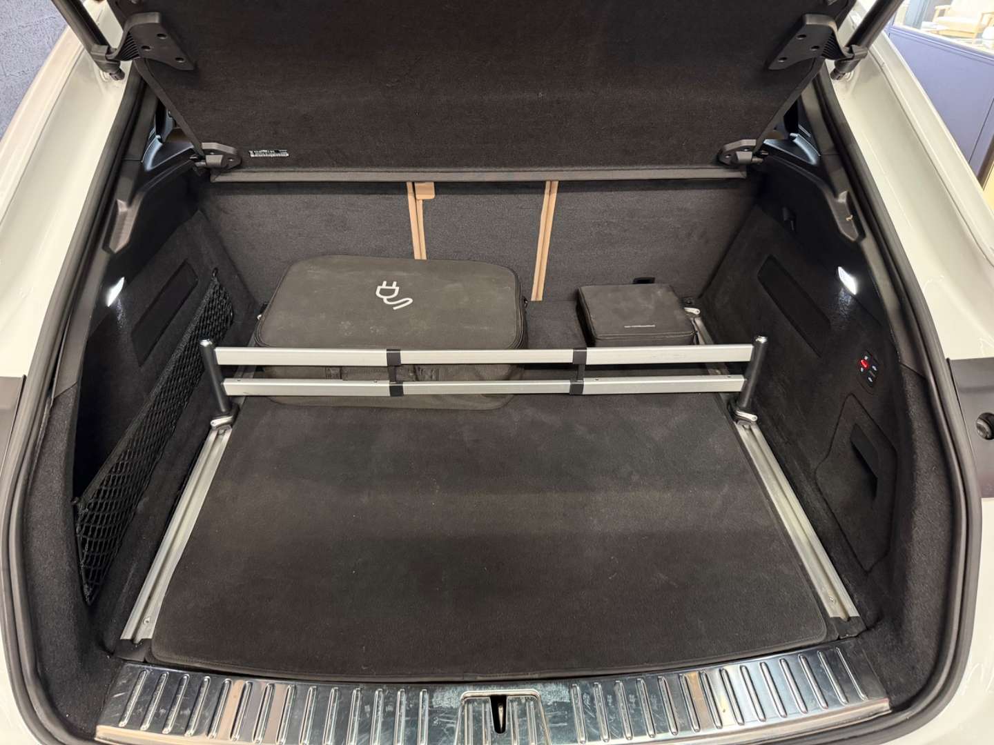 Porsche Cayenne Coupé Platinum Edition E-hybrid - 2022 - Joinsteer - #45