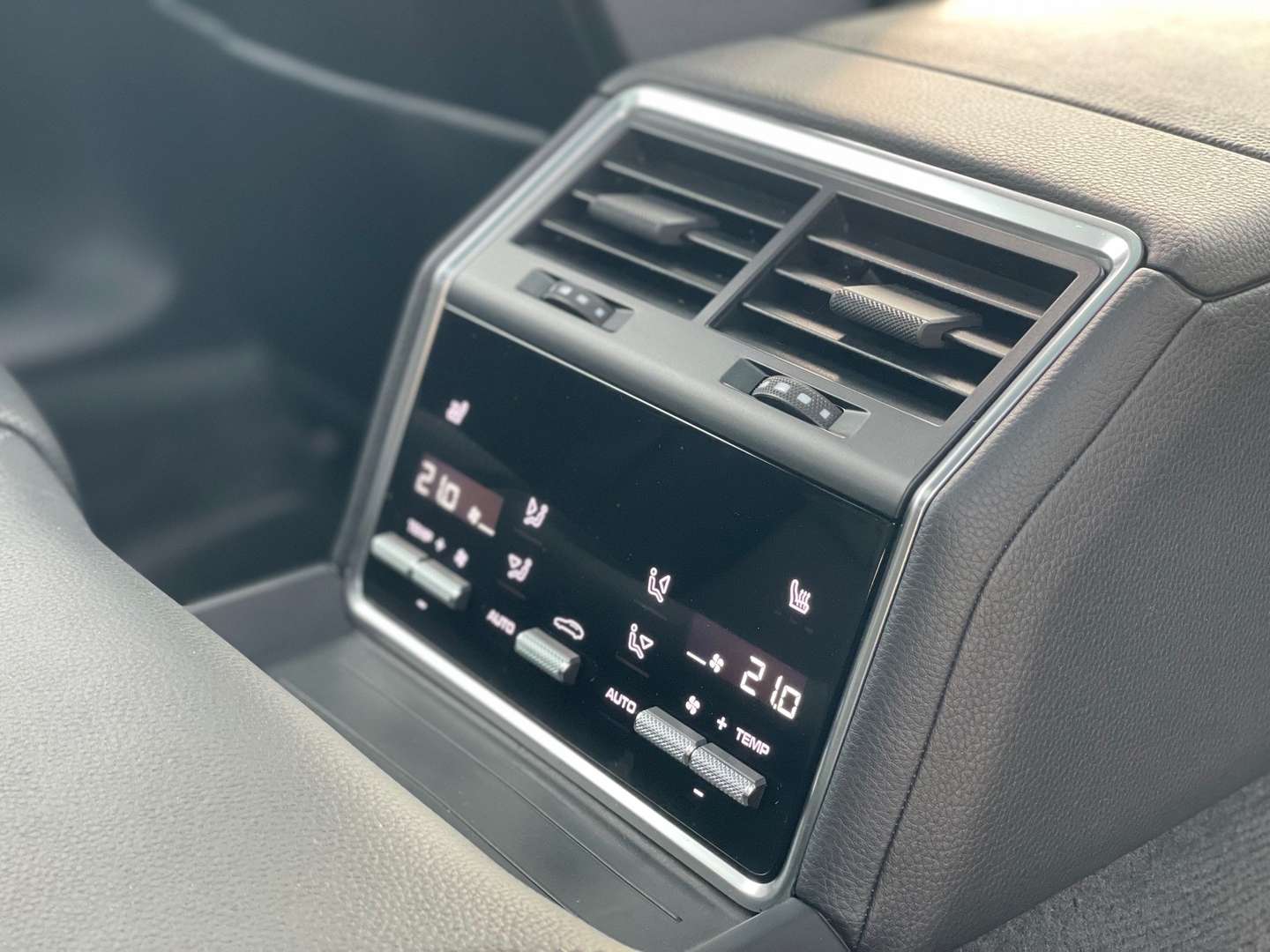 Porsche Panamera I Platinum Edition - 2023 - Joinsteer - #19