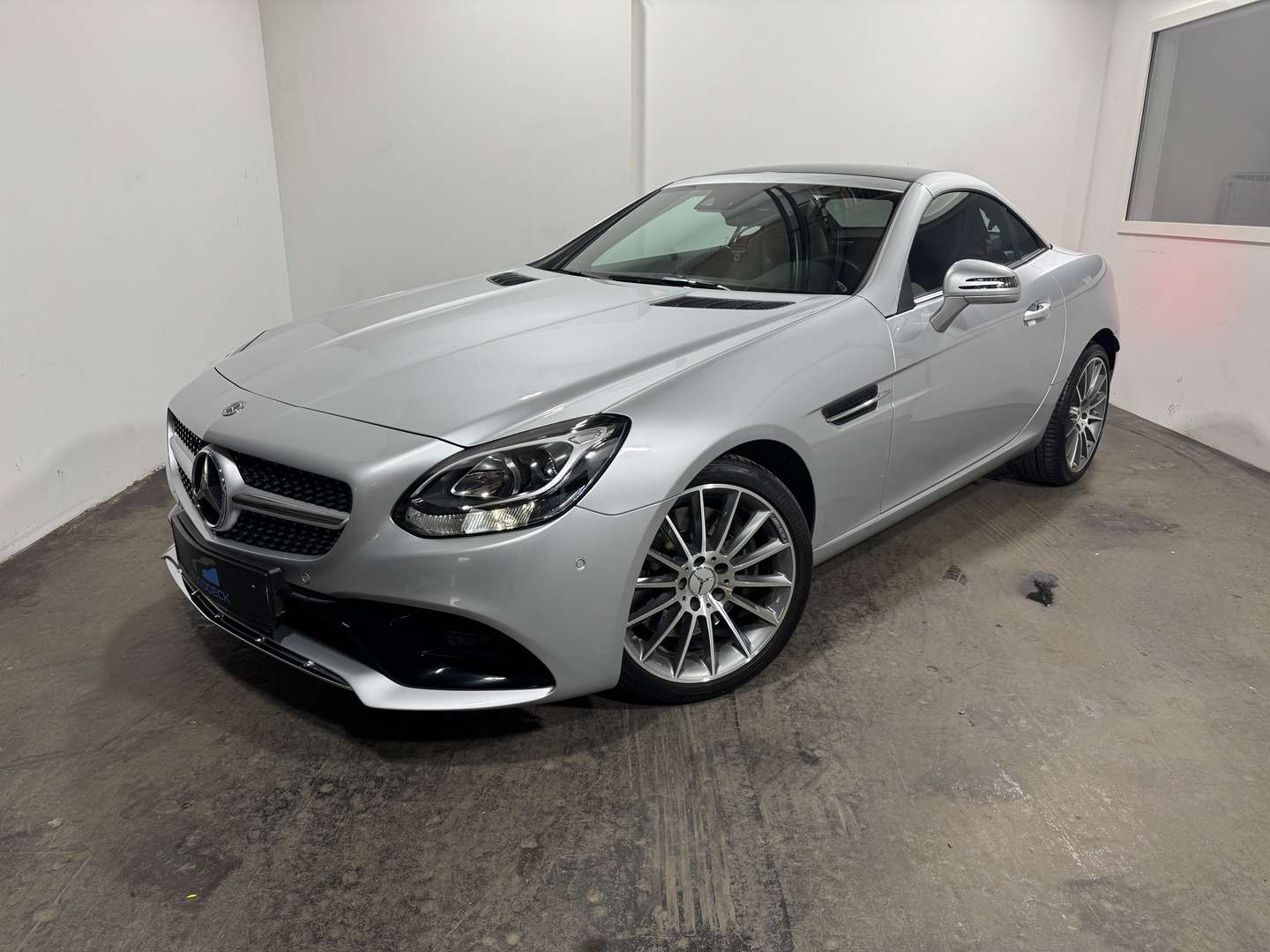 Mercedes SLC 300 AMG Line - 2019 - Joinsteer - #1