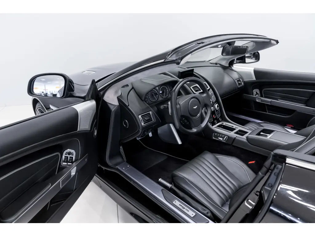 Aston Martin DB9 GT Volante 5.9 - 2017 - Joinsteer - #3