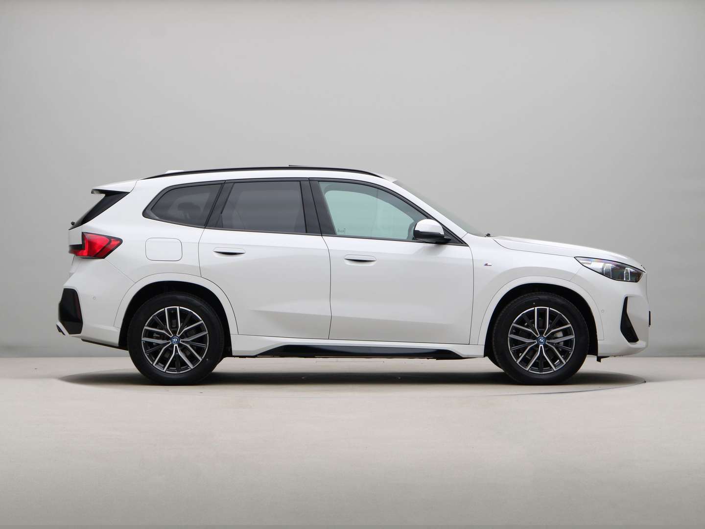 BMW IX1 M Sport EDrive20 - 2025 - Joinsteer - #8