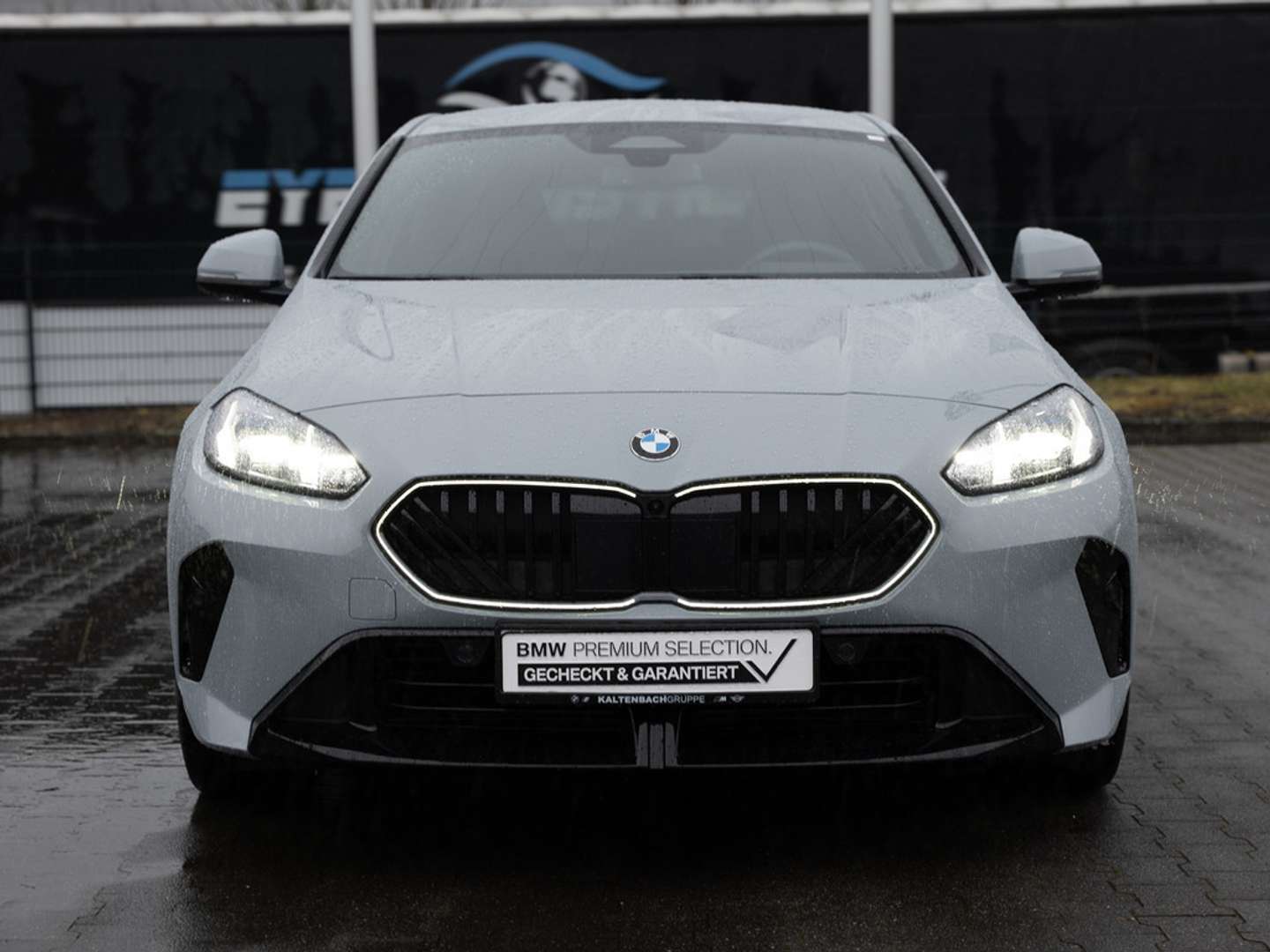 BMW 120i M Sport 120i - 2025 - Joinsteer - #1