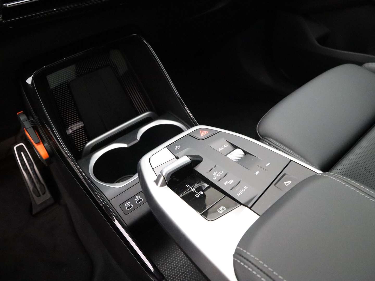 BMW IX1 M Sport EDrive20 - 2025 - Joinsteer - #18