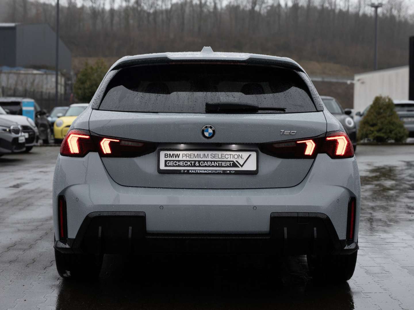 BMW 120i M Sport 120i - 2025 - Joinsteer - #5