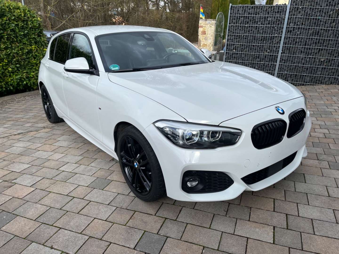 BMW 118i M Sport - 2019 - Joinsteer - #1