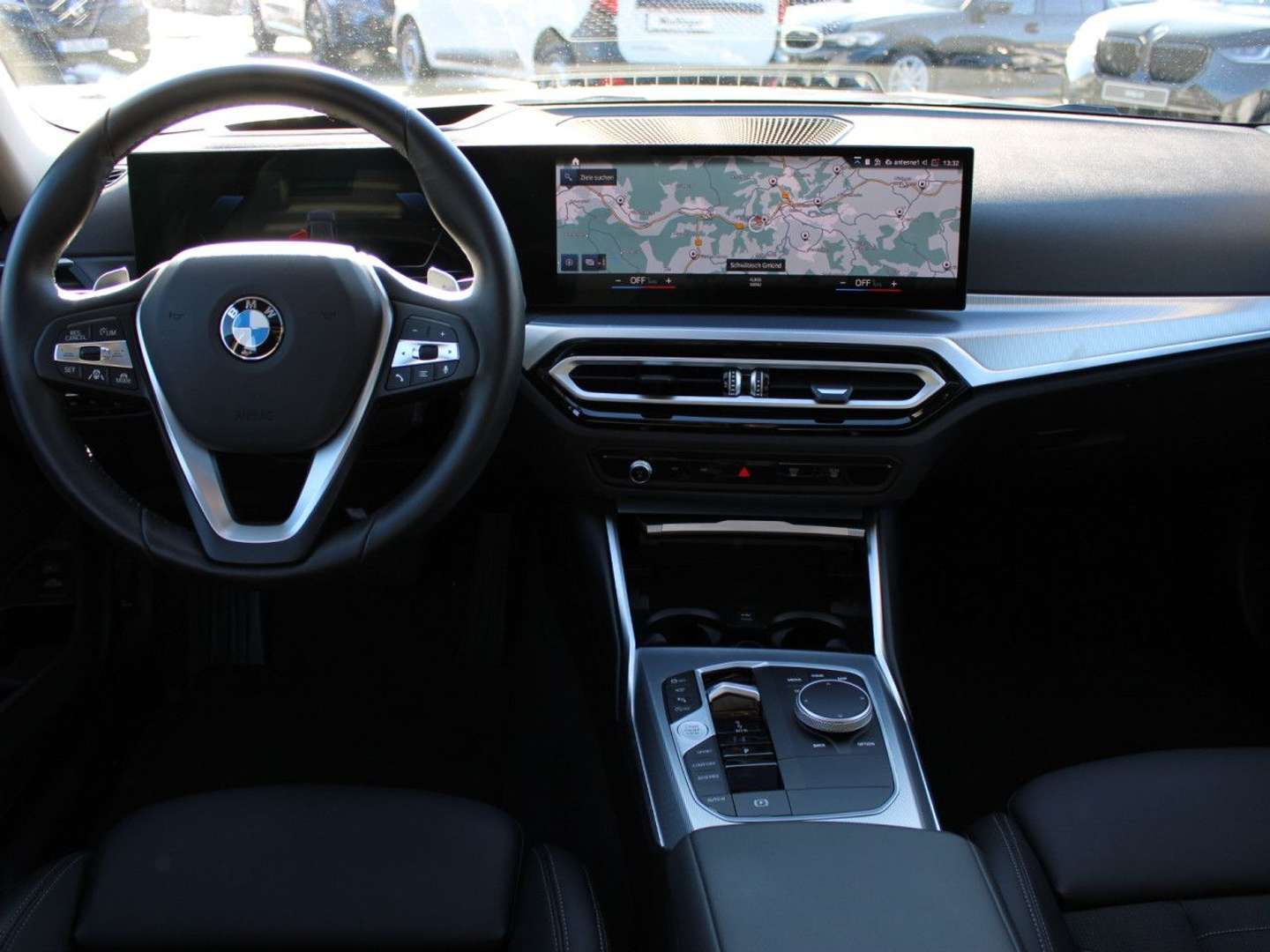 BMW 330i XDrive - 2023 - Joinsteer - #10