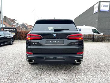 BMW X5 XDrive45e — photo 6