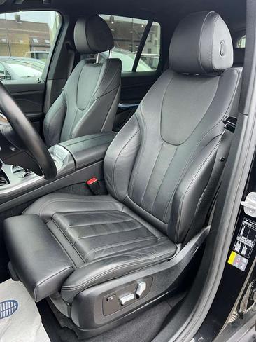 BMW X5 XDrive45e — photo 14