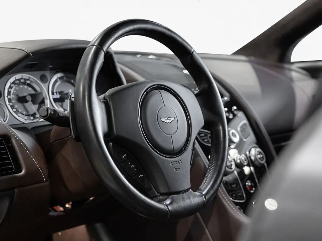 Aston Martin Rapide S 5.9 - 2016 - Joinsteer - #3