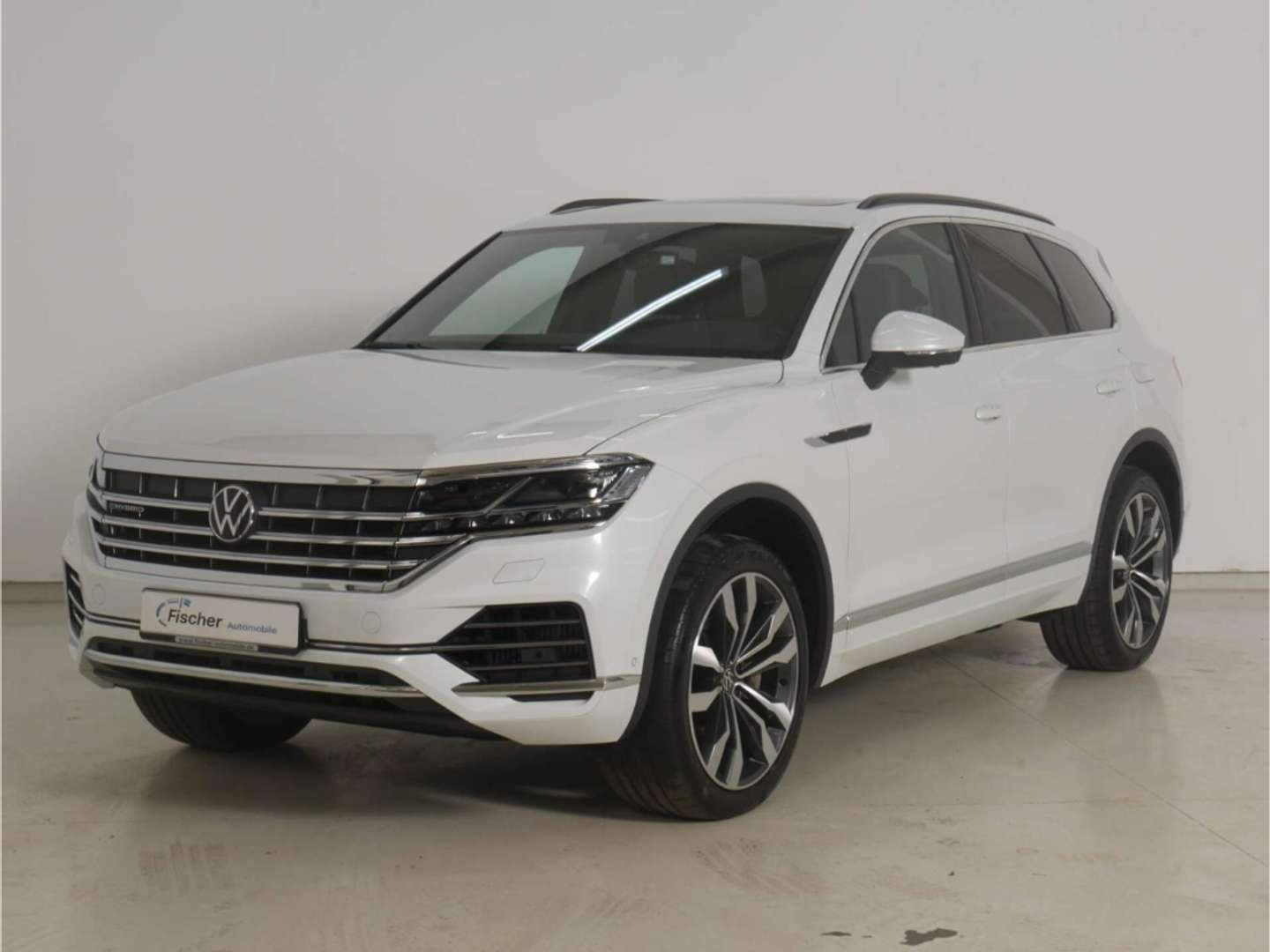 Volkswagen Touareg EHybrid 4Motion Elegance - 2022 - Joinsteer - #1