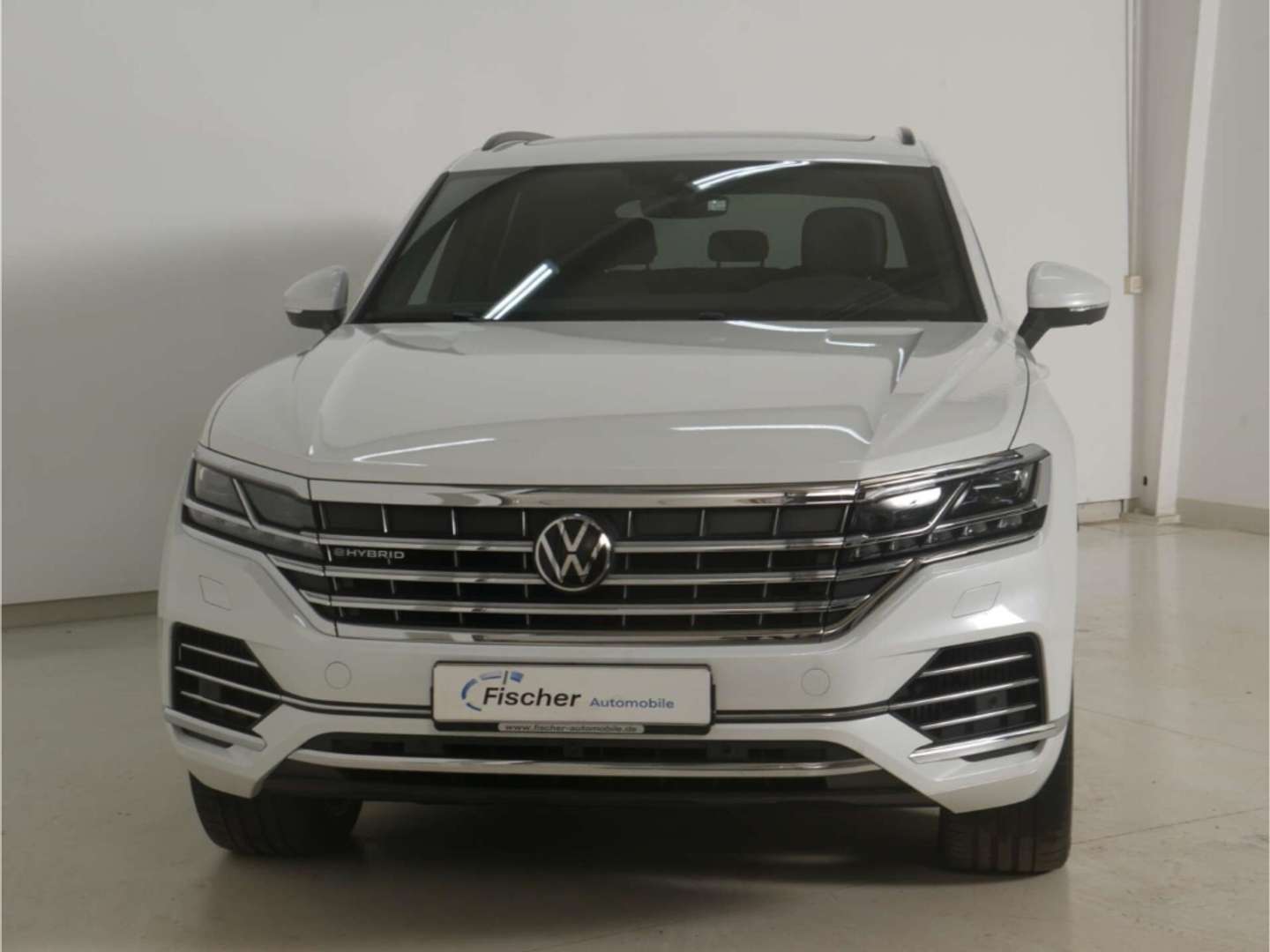 Volkswagen Touareg EHybrid 4Motion Elegance - 2022 - Joinsteer - #2