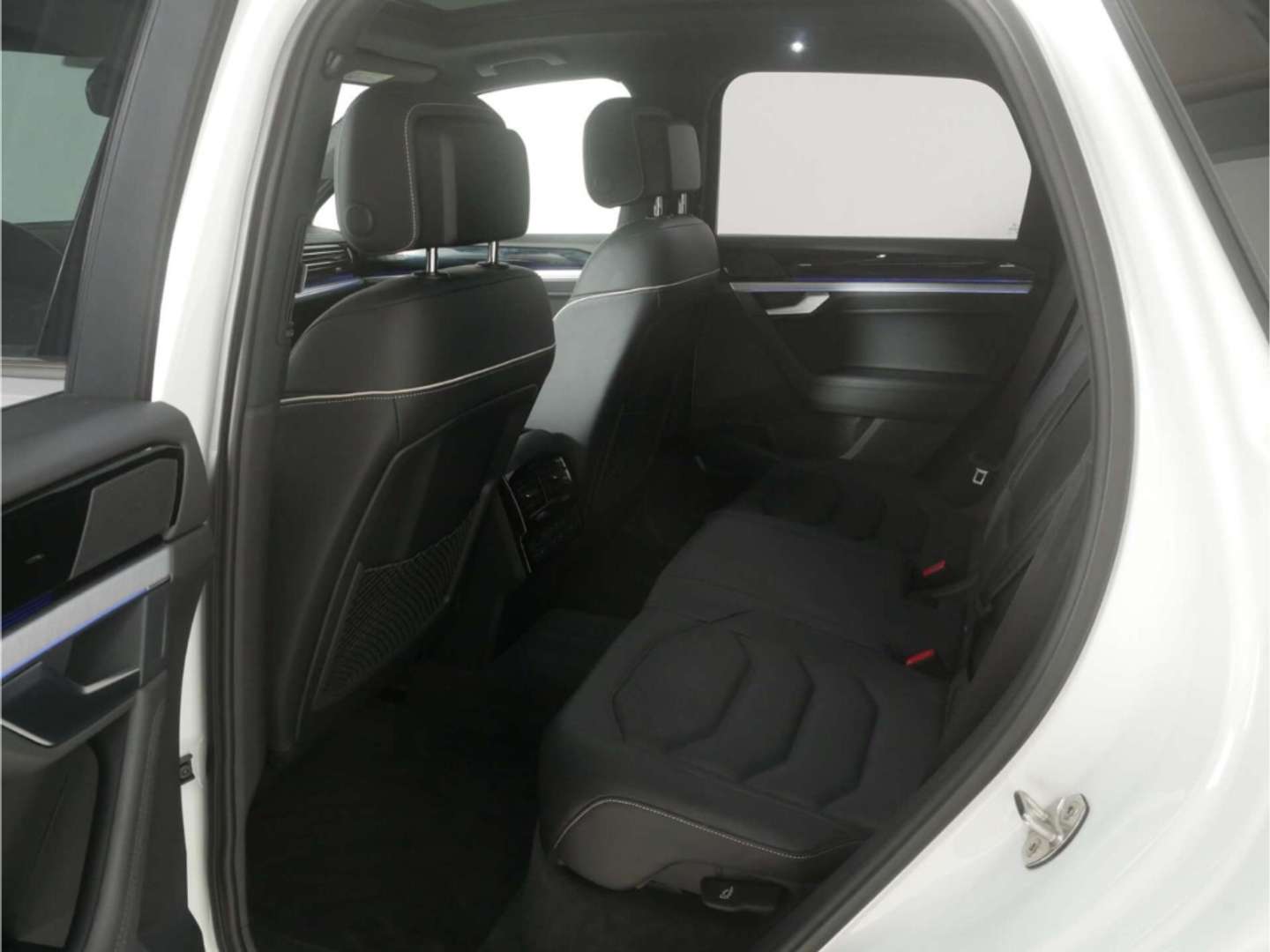 Volkswagen Touareg EHybrid 4Motion Elegance - 2022 - Joinsteer - #5