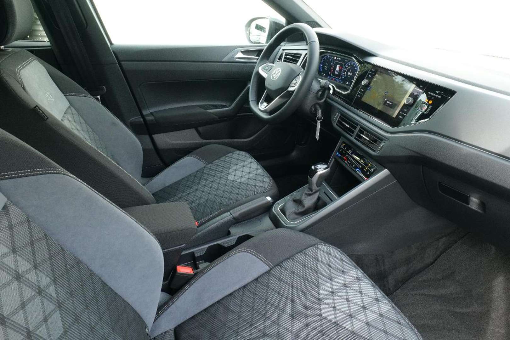 Volkswagen Taigo R-Line - 2024 - Joinsteer - #2