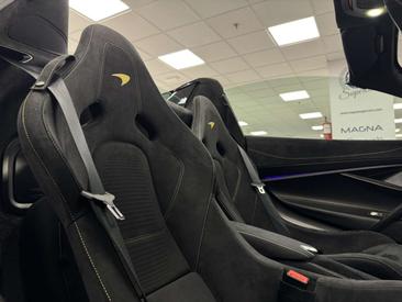 McLaren 750S Spider — photo 8