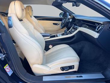 Bentley Continental GTC — photo 9