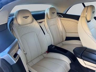 Bentley Continental GTC — photo 11