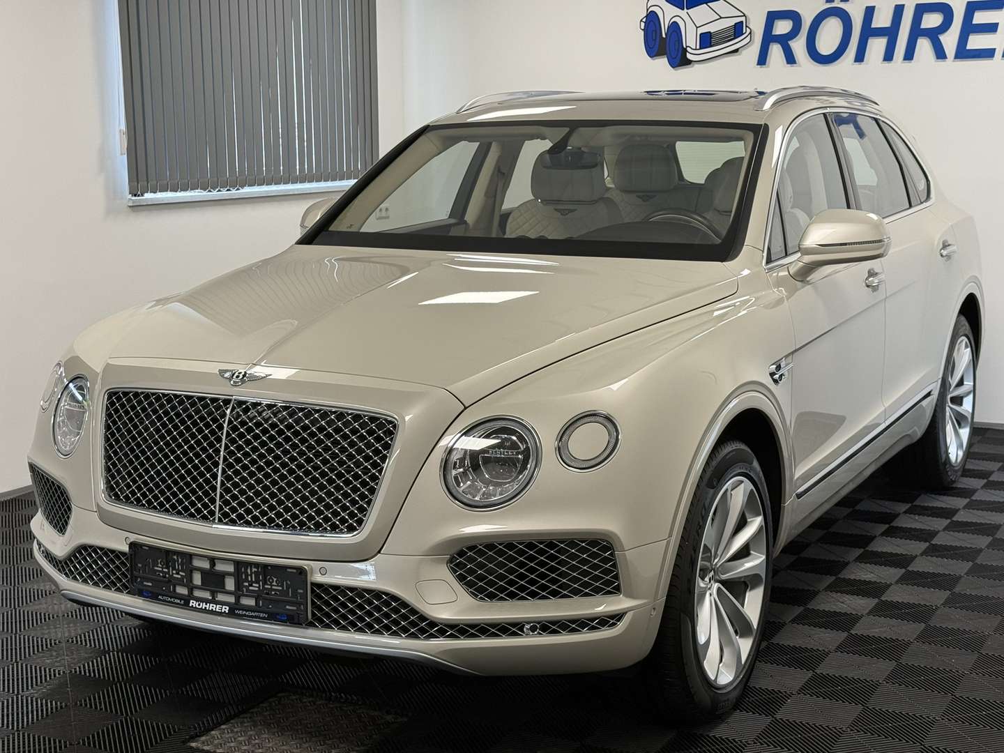 Bentley Bentayga W12 - 2018 - Joinsteer - #2