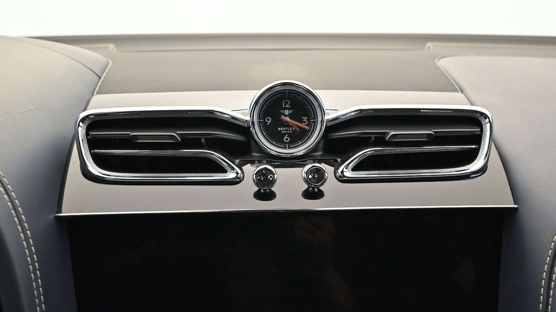 Bentley Bentayga Hybrid Mulliner - 2022 - Joinsteer - #10