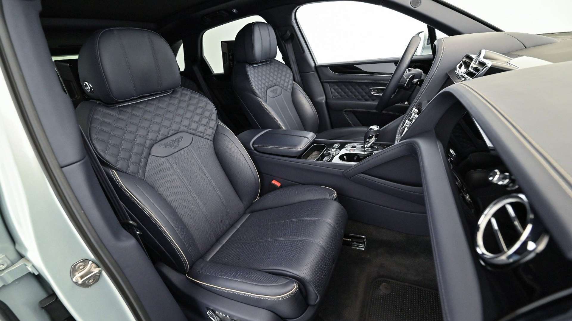 Bentley Bentayga Hybrid Mulliner - 2022 - Joinsteer - #13