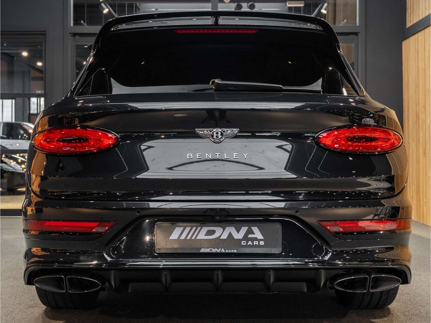 Bentley Bentayga V8 S - 2023 - Joinsteer - #2