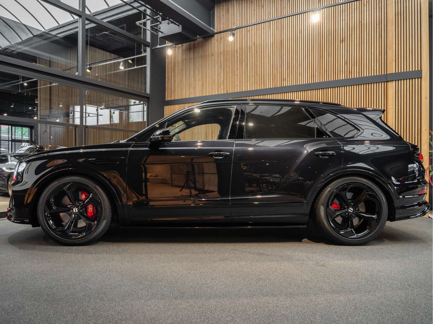 Bentley Bentayga V8 S - 2023 - Joinsteer - #3