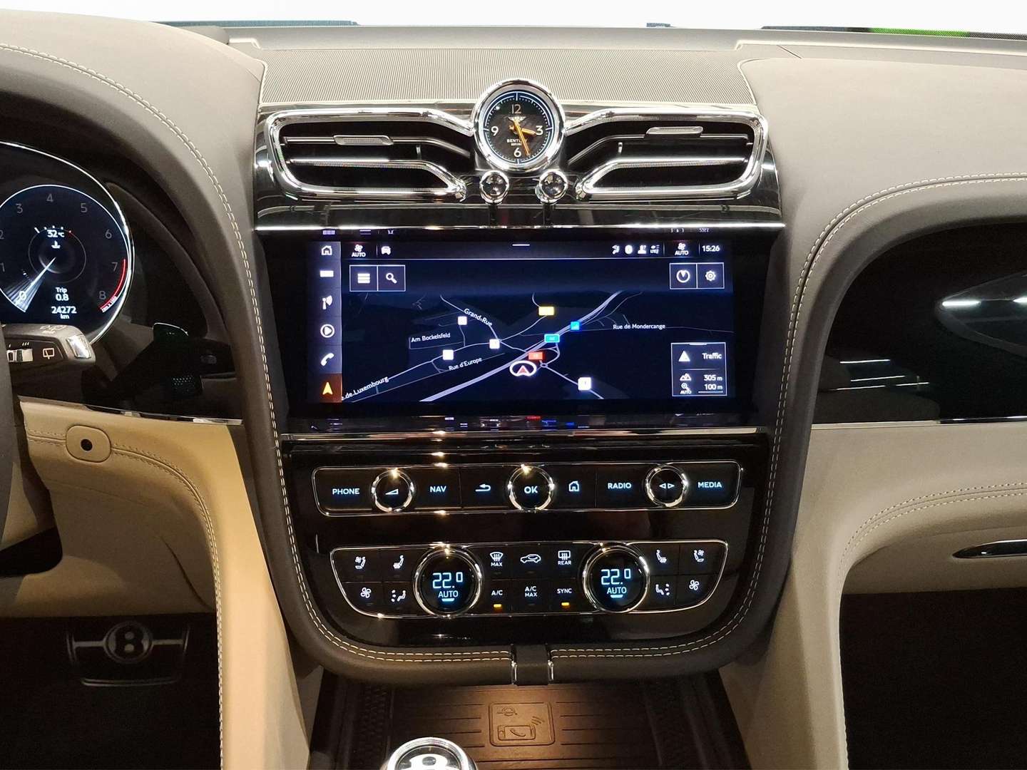 Bentley Bentayga V8 Azure - 2023 - Joinsteer - #9