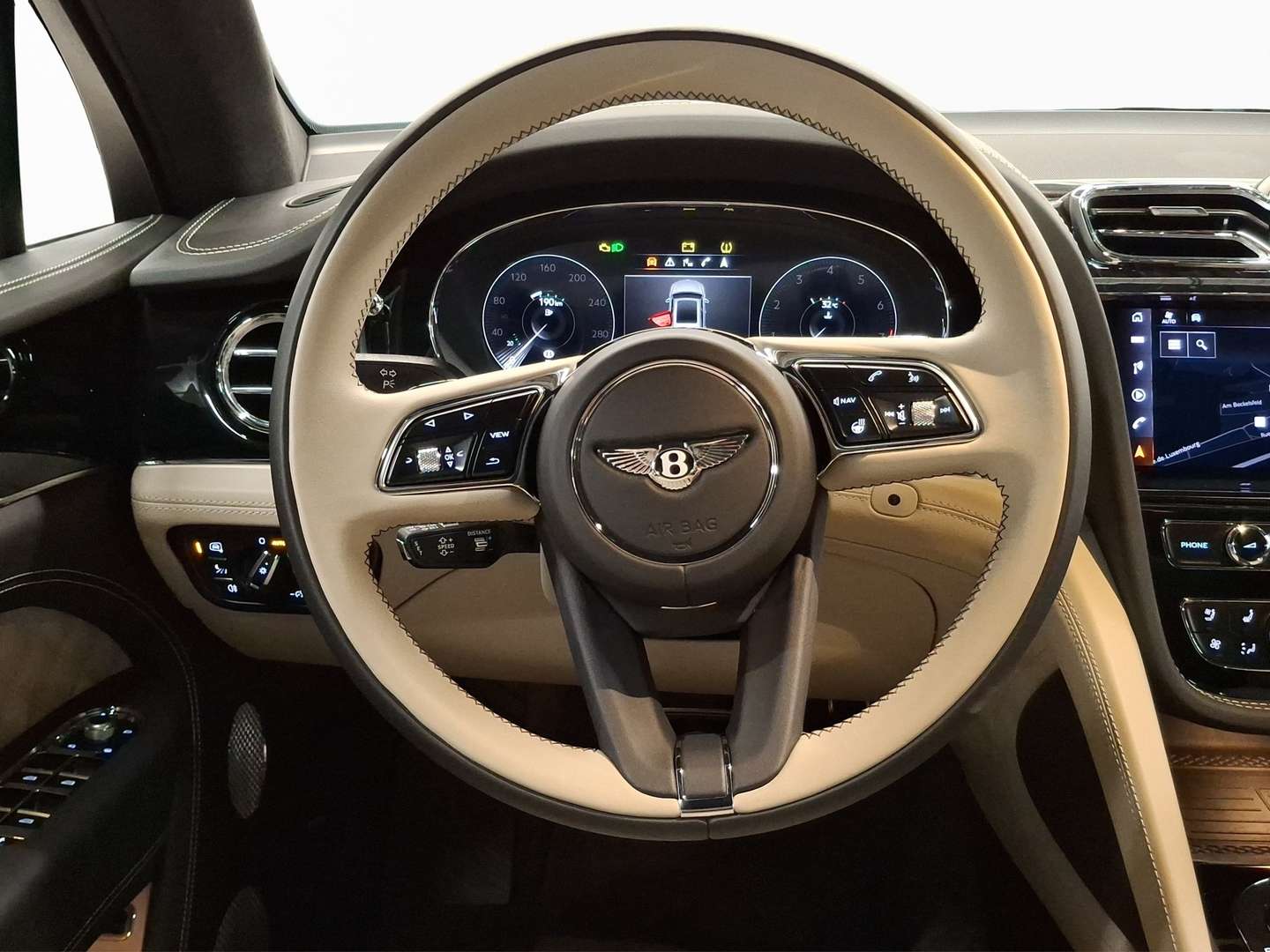 Bentley Bentayga V8 Azure - 2023 - Joinsteer - #10