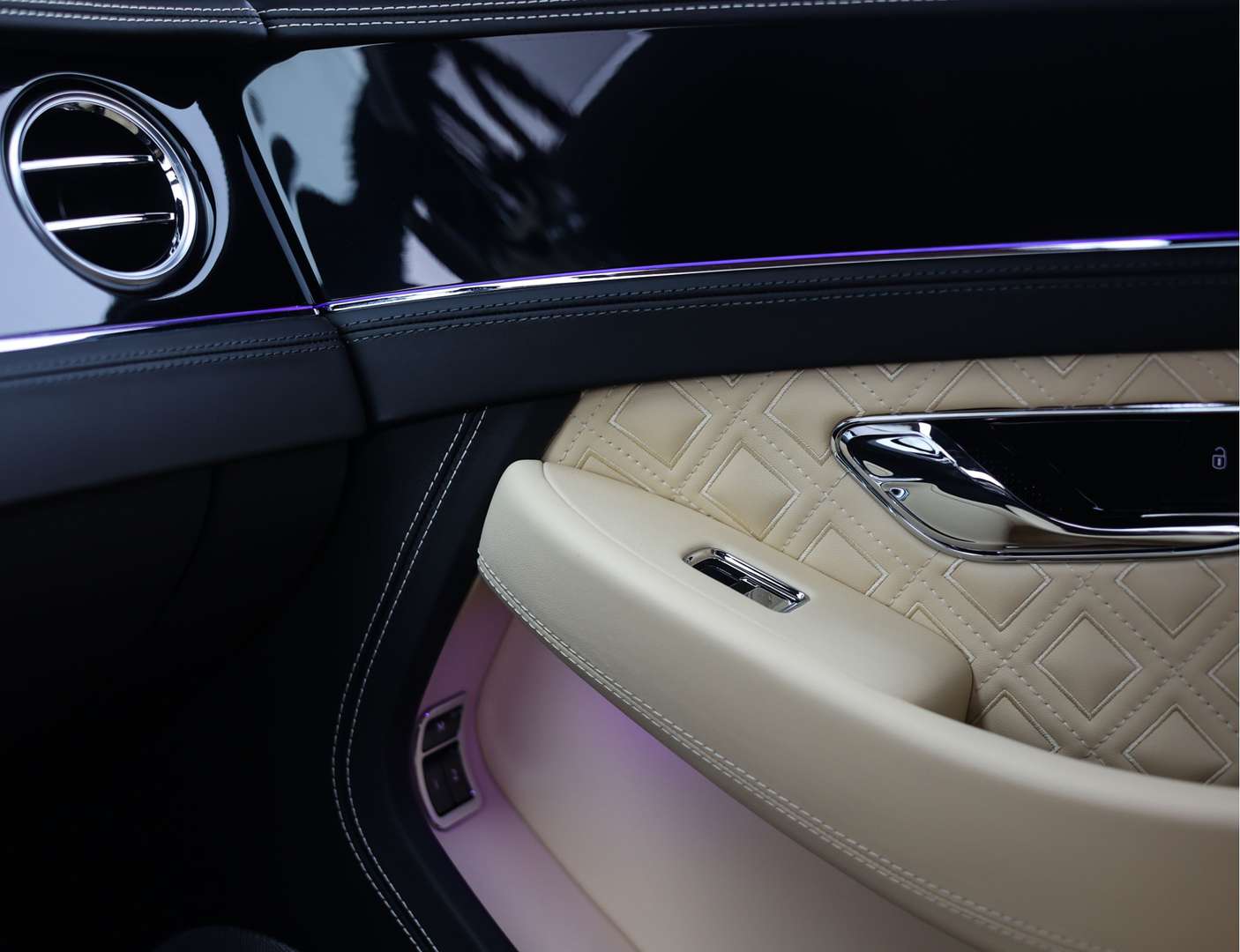 Bentley Continental GT V8 - 2020 - Joinsteer - #42