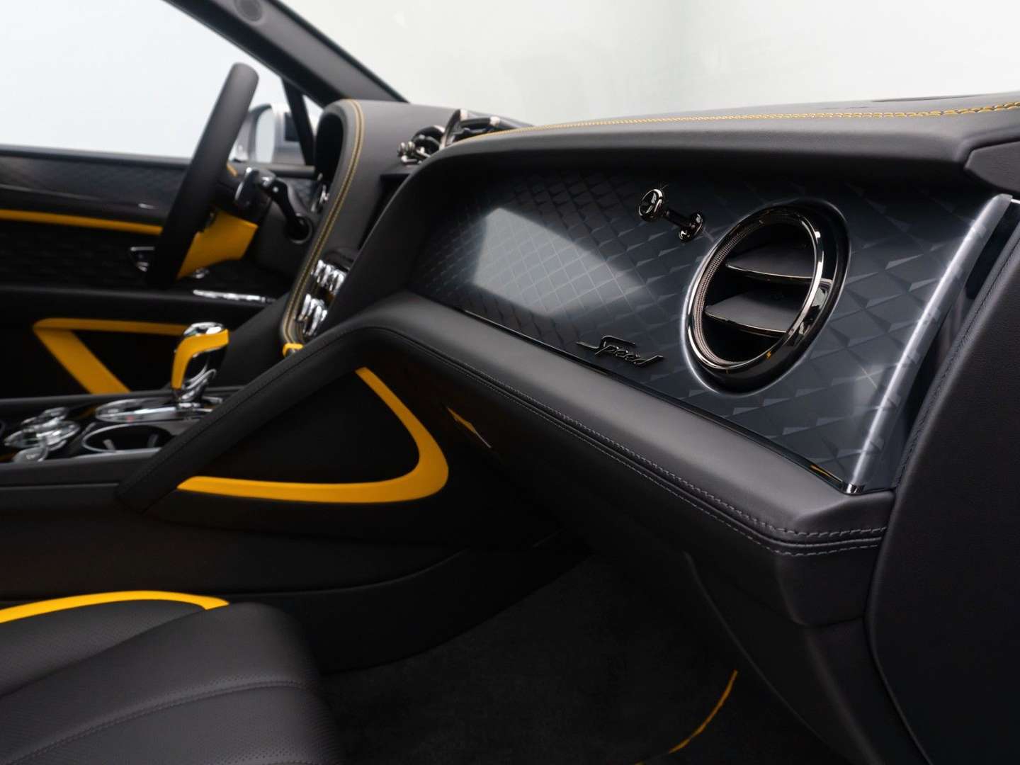 Bentley Bentayga V8 Speed - 2025 - Joinsteer - #36