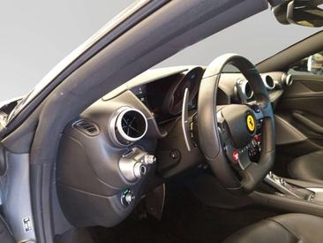 Ferrari Portofino M — photo 8