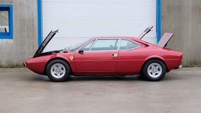 Ferrari Dino 308 GT4
