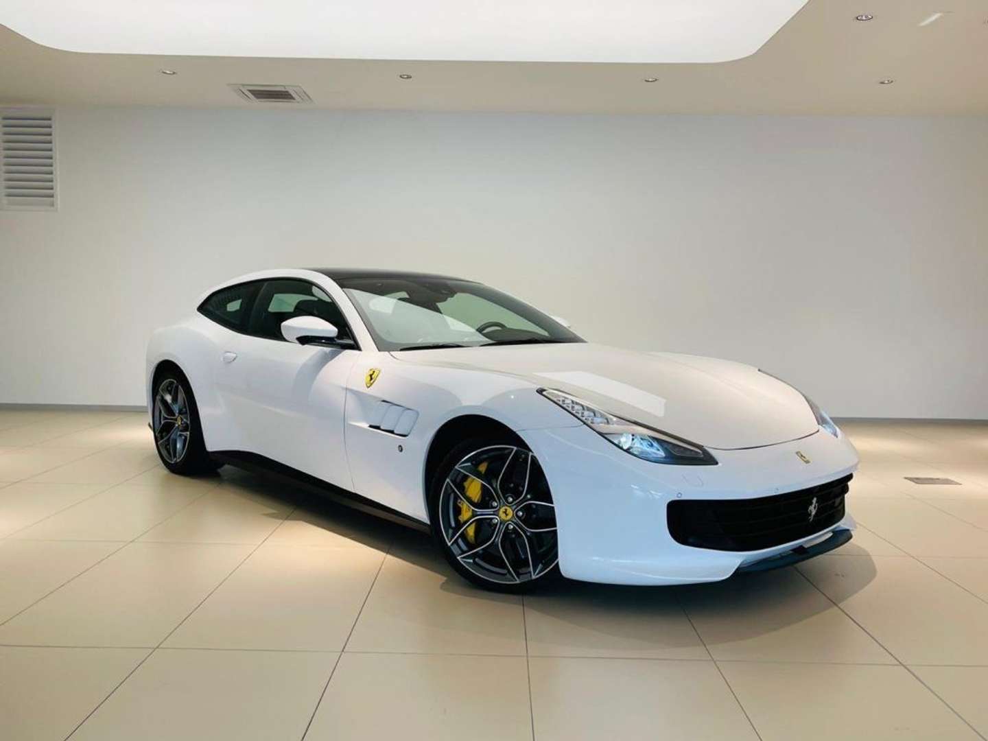 Ferrari GTC4Lusso - 2019 - Joinsteer - #12