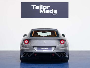 Ferrari FF — photo 4