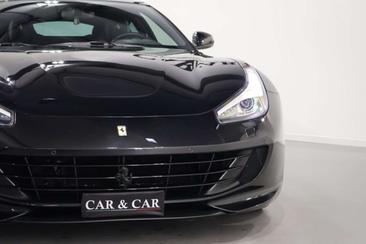 Ferrari GTC4Lusso — photo 21