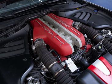 Ferrari FF — photo 32