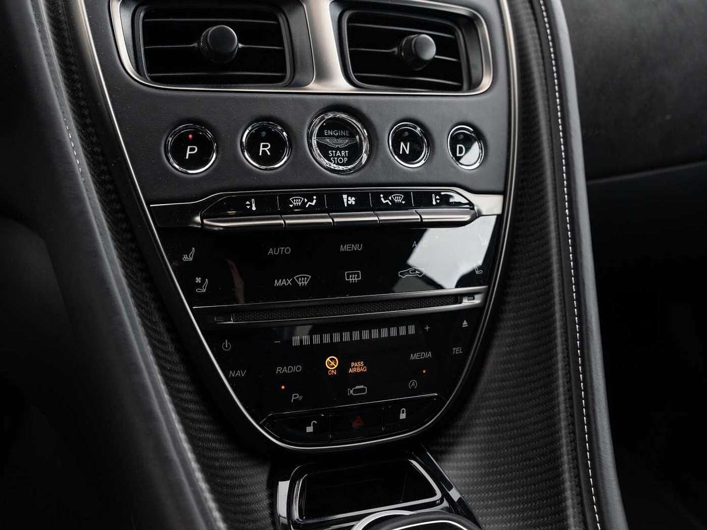 Aston Martin DBS Coupé 770 Ultimate - 2024 - Joinsteer - #36