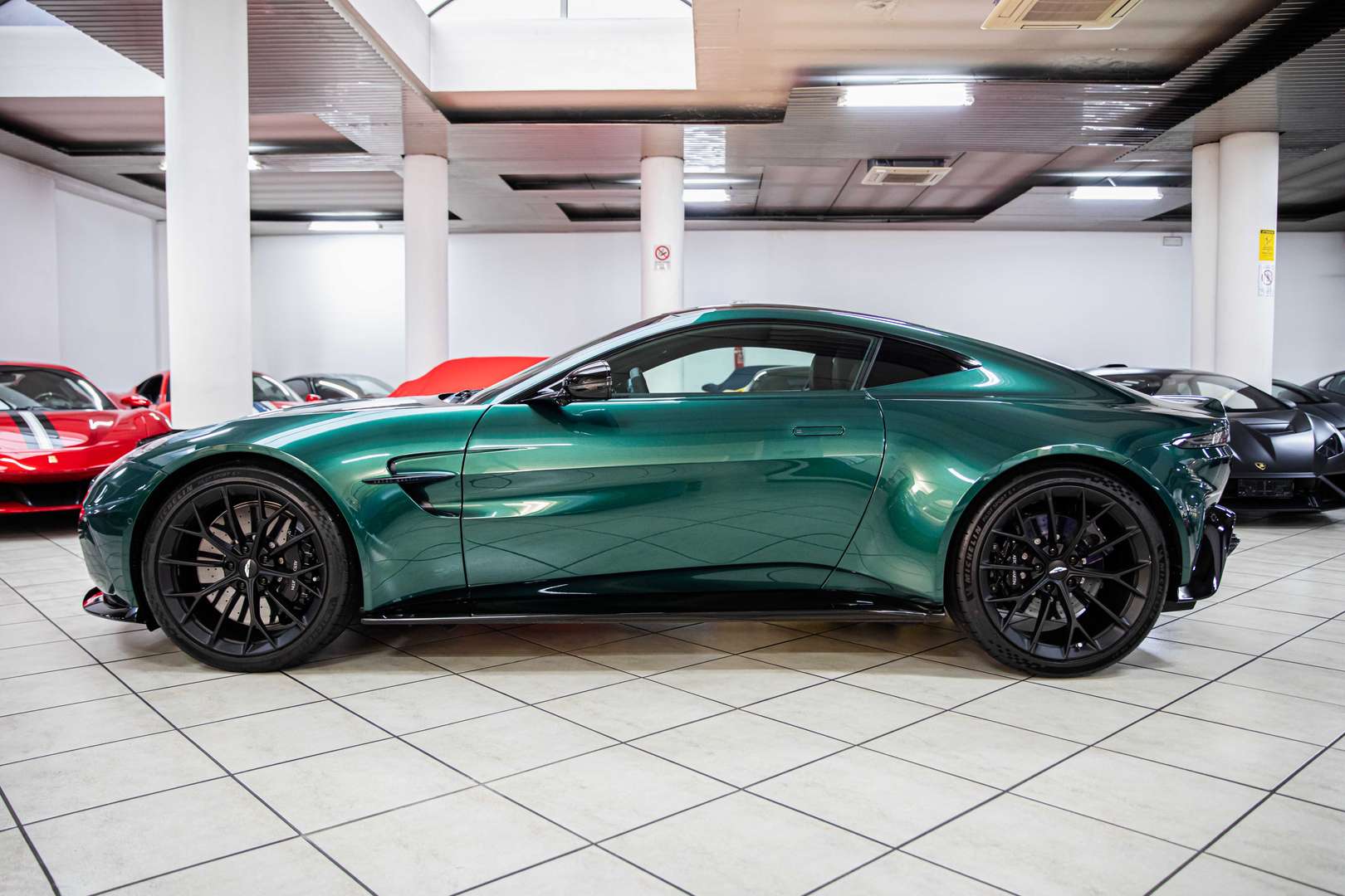 Aston Martin Vantage CARBON BRAKES - 2025 - Joinsteer - #3