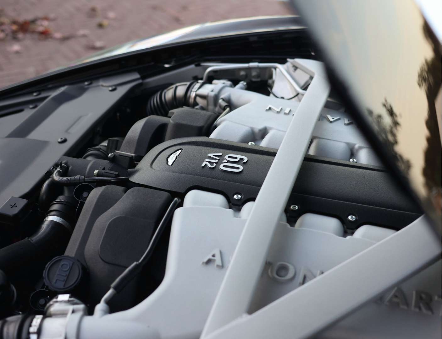 Aston Martin DB9 5.9 V12 Touchtronic - 2015 - Joinsteer - #21