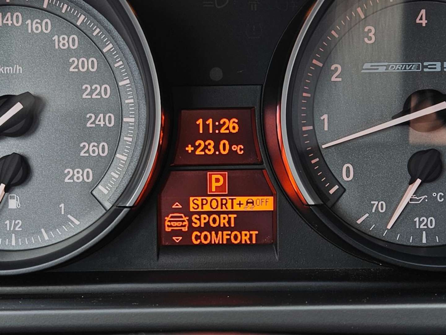 BMW Z4 SDrive35 - 2013 - Joinsteer - #29