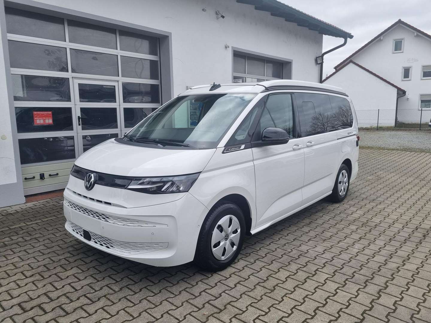 Volkswagen Multivan California Beach TDI - 2026 - Joinsteer - #4