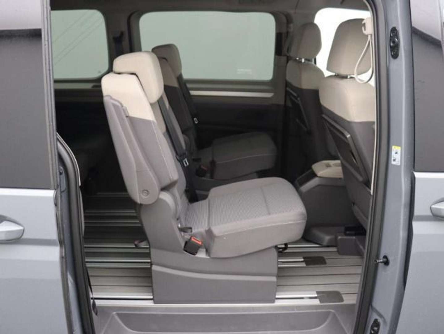 Volkswagen Multivan Edition TSI - 2025 - Joinsteer - #6