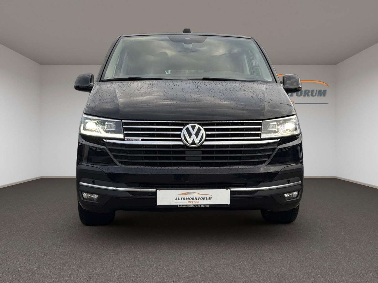 Volkswagen Multivan 4Motion Highline - 2022 - Joinsteer - #2